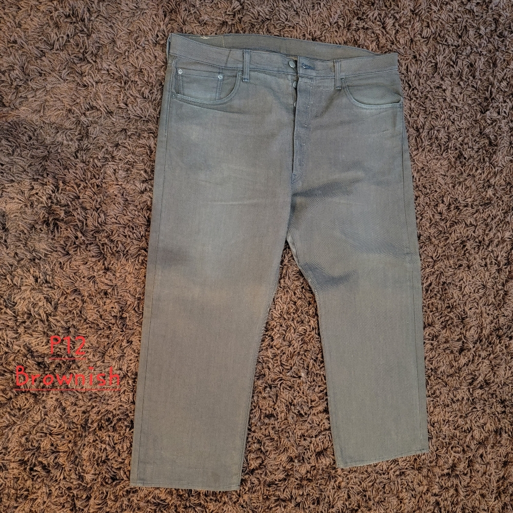 Levi's 501 Button Fly Jeans  W40 L32 Brown